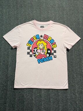 Nintendo Super Mario Princess Peach Pink Tee